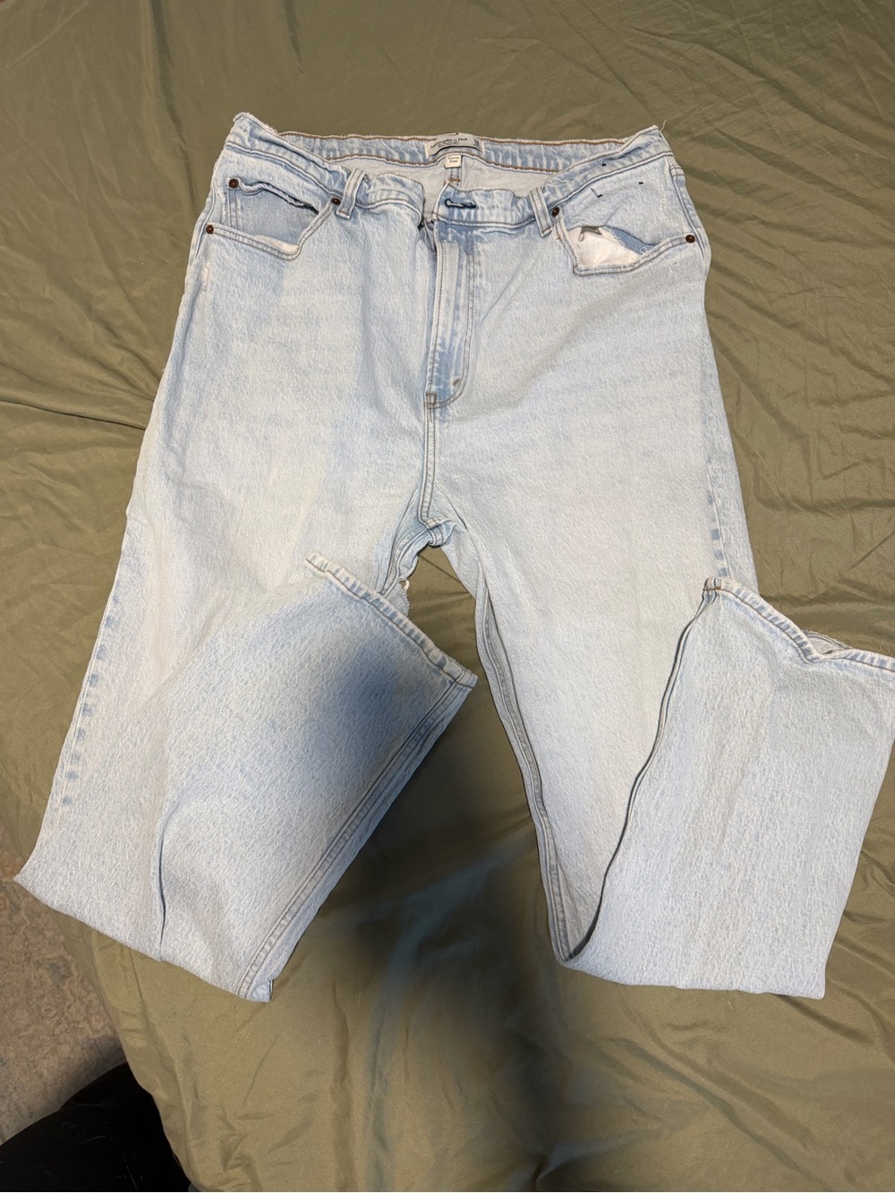 Abercrombie & Fitch Light Wash Jeans